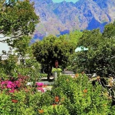 Auberge Alouette Guesthouse Franschhoek Exterior photo